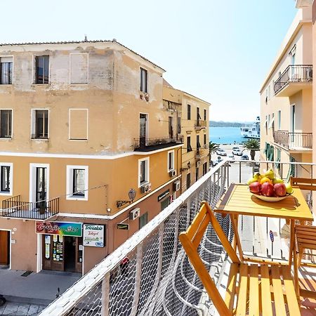 Splendido Appartamento In Pieno Centro Dell'Isola La Maddalena  Ngoại thất bức ảnh